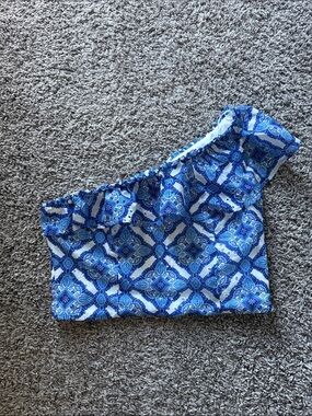 miami Blue & White One-Shoulder Crop Top